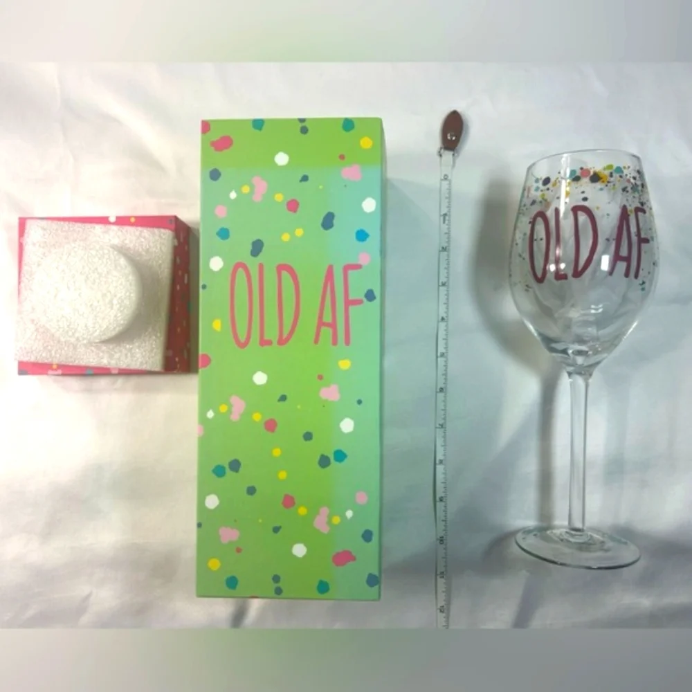 "Old AF" Fun Novelty Wine Glass with Gift Box - Picture 7 of 11